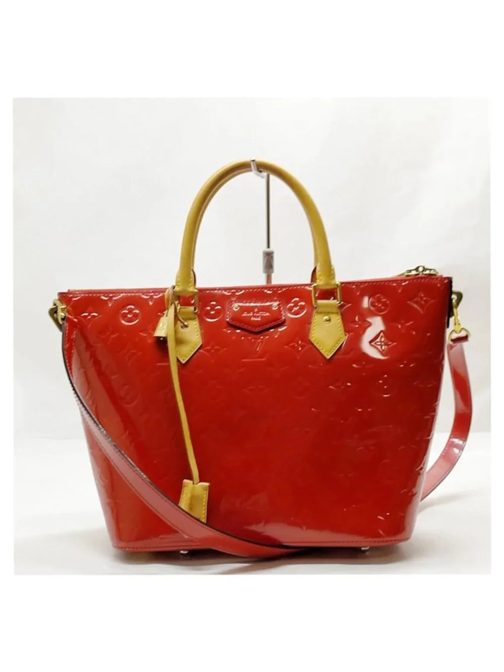 Authentic Louis Vuitton Montebello MM Vernis Rouge Handbag Shoulder Bag